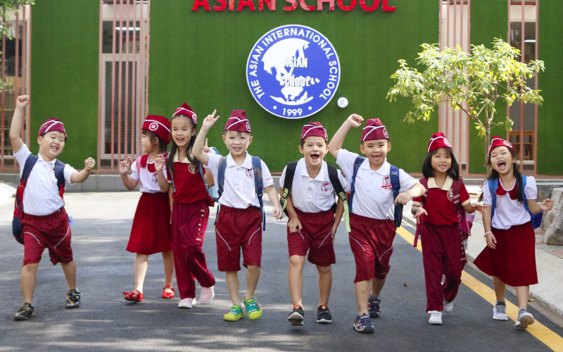 Asian International School (AHS)